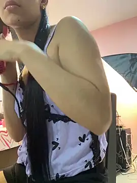 IsaValencia online show from February 2025 06:26:01 PM