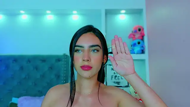 IsaValencia online show from February 2025 12:28:01 AM