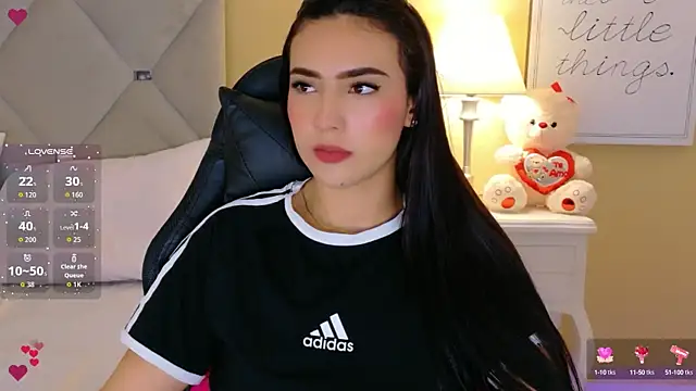 IsaValencia online show from September 2025 12:23:02 AM