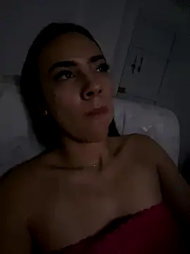 IsaValencia online show from September 2025 05:46:01 AM