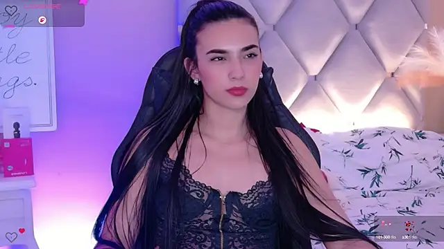 IsaValencia online show from October 2025 12:22:01 AM