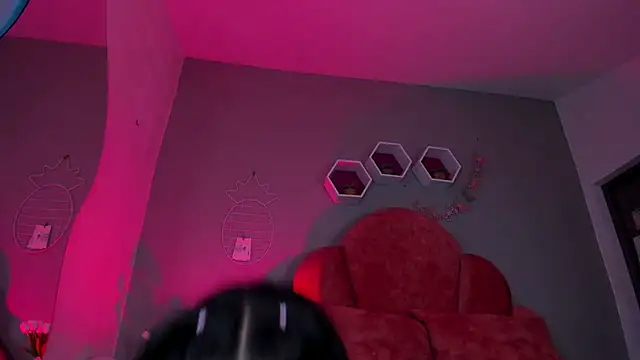 StefanyWilliams  online show from February 2025 02:40:02 AM