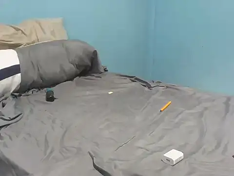 dragonrojo912 online show from September 2025 05:35:01 PM