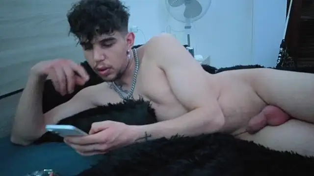 Snapshot of Possy33 chatting on March 2026 11:27:02 PM Possy33 online show from March 2026 11:27:02 PM