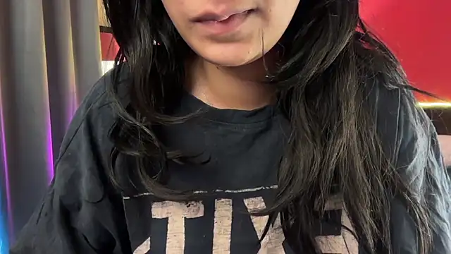 simrann 69 online show from November 2025 05:13:02 AM