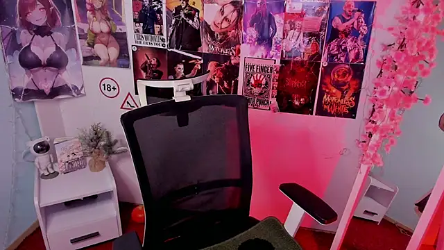 Rudy 02 online show from December 2025 08:02:01 PM