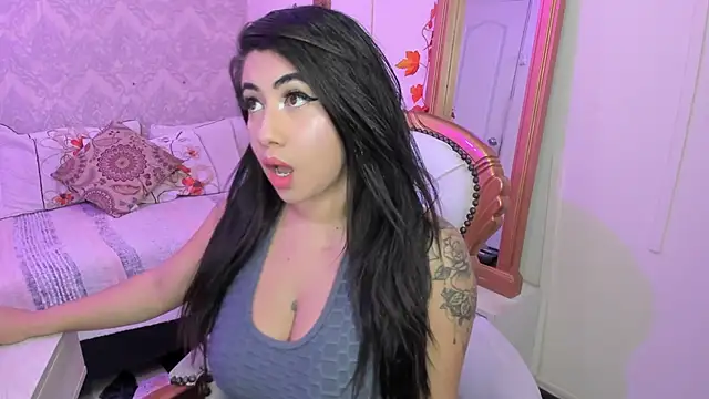 Sexy cristall  online show from March 2025 07:36:01 PM