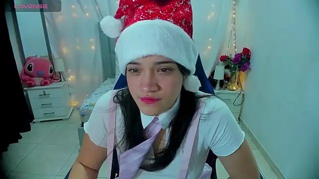 Snapshot of Alison_girl20 chatting on December 2024 08:03:02 PM Alison girl20 online show from December 2024 08:03:02 PM