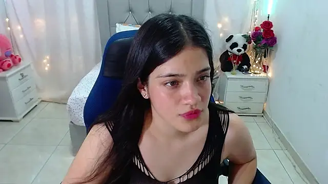 Snapshot of Alison_girl20 chatting on March 2025 08:32:02 PM Alison girl20 online show from March 2025 08:32:02 PM