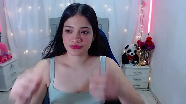 Snapshot of Alison_girl20 chatting on March 2025 08:12:01 PM Alison girl20 online show from March 2025 08:12:01 PM