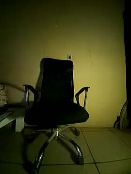 vergapeludaaa online show from June 2026 10:14:01 PM