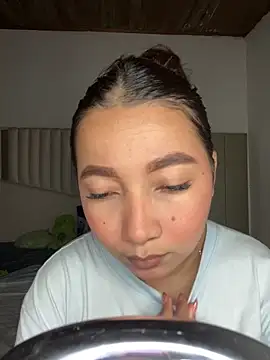 queen angelique online show from February 2026 03:05:02 AM