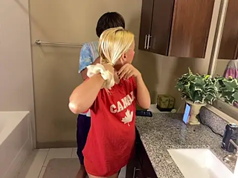 girlfriendmissy online show from April 2026 08:50:01 PM