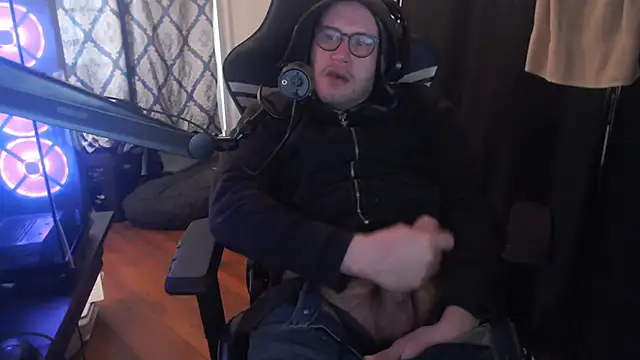 chicostick413 online show from February 2026 01:06:01 PM