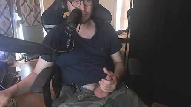 Snapshot of chicostick413 chatting on July 2026 03:42:02 PM chicostick413 online show from July 2026 03:42:02 PM