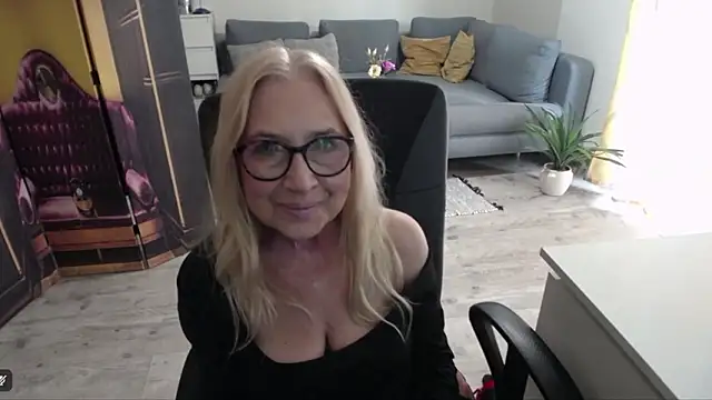 sofia xkiss online show from March 2026 03:16:02 PM