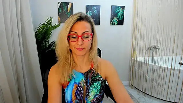 MuseOfStage online show from November 2025 11:47:02 AM