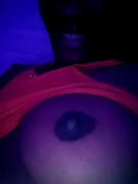 Shria107 online show from February 2026 09:55:01 PM