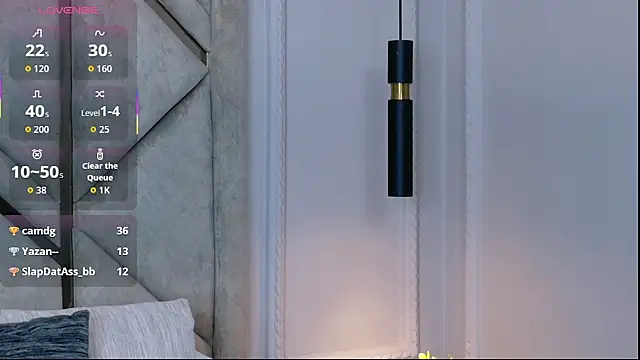 Kendall-Moll online show from April 2026 03:01:01 AM