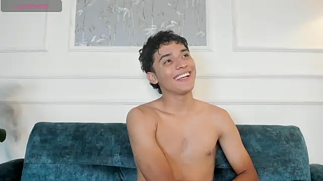 Austin Cardieff online show from March 2025 06:26:02 AM