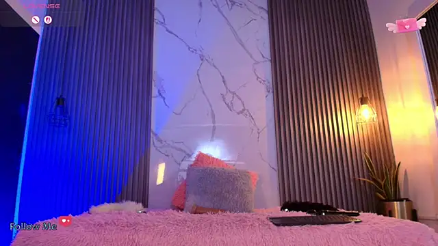 Iamvictoria06 online show from October 2025 07:41:01 PM