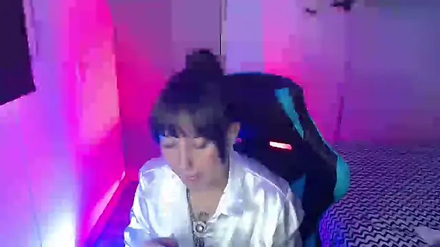 Skarlet Adams28 online show from April 2026 09:59:02 PM