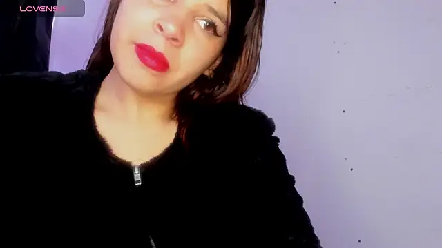 silviamilk online show from July 2026 08:00:01 PM
