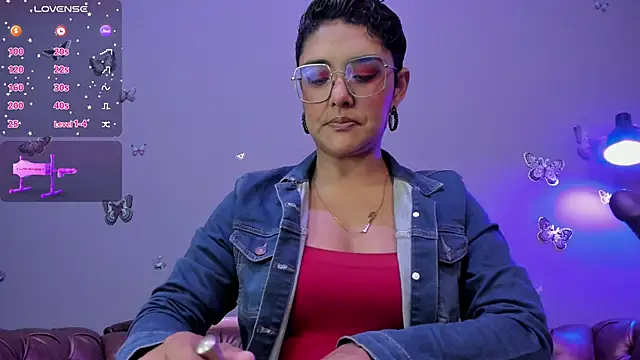 Kaira mosse online show from February 2025 11:30:01 AM