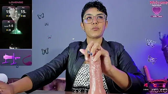 Kaira mosse online show from February 2025 10:43:02 AM