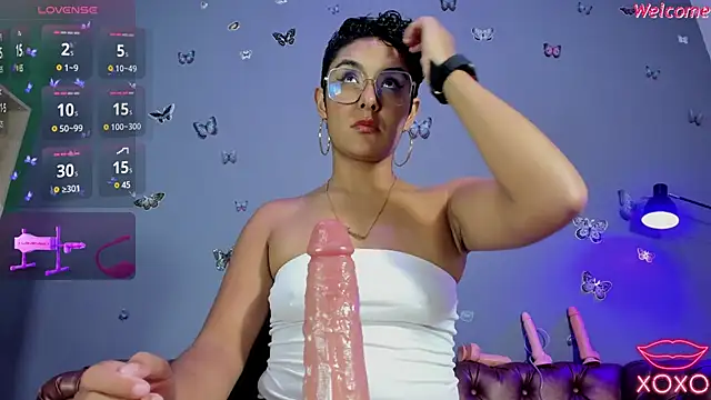 Kaira mosse online show from February 2025 11:44:02 AM