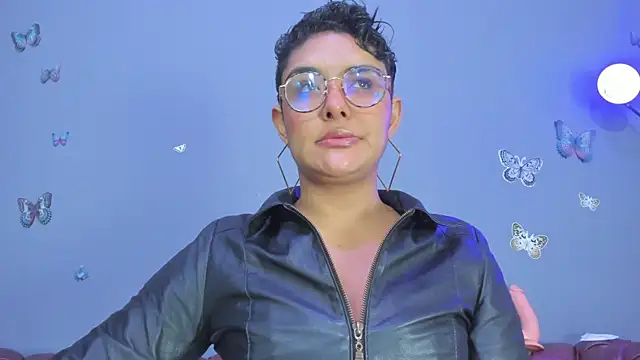 Kaira mosse online show from January 2026 11:48:02 AM