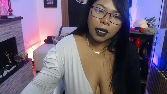 Keilathompson online show from April 2026 10:31:01 AM