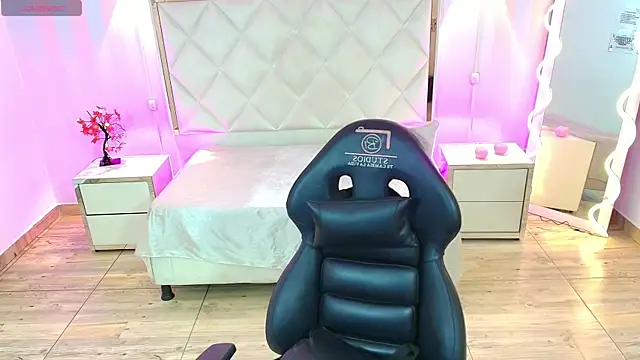 Brendda tay online show from January 2026 03:11:02 AM