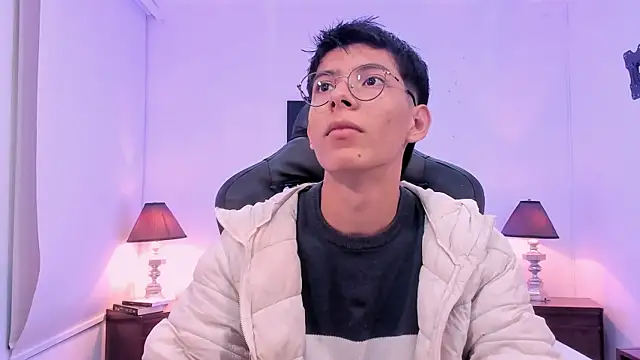 alexandersawyer online show from November 2025 12:34:01 PM