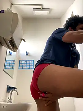 Brencuz online show from October 2025 04:09:01 PM