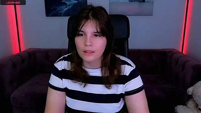 Ruyjin Choi online show from October 2025 10:49:02 AM