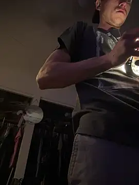 bigdckstud online show from March 2026 11:19:02 PM