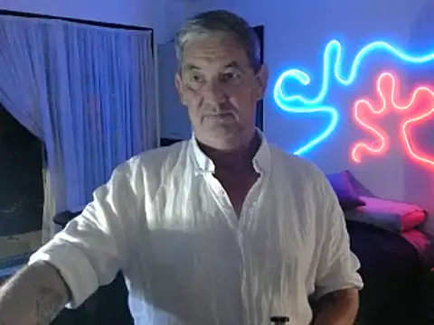 ChunkyMonkey007 online show from March 2025 04:01:01 PM