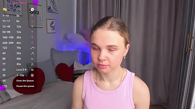 OdetteHarwick online show from November 2025 07:52:02 AM