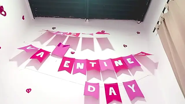 PetiteIvoryQueen19 online show from February 2025 08:24:02 AM