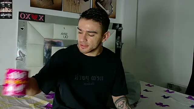 Sexy Alejandro  online show from February 2025 11:20:01 AM