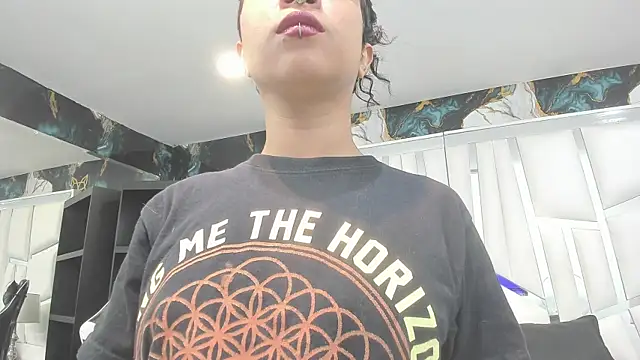 rave connor online show from March 2026 07:07:02 PM