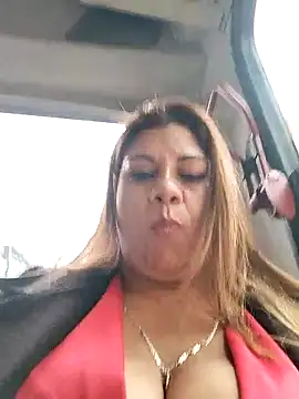 Laura-Hernandez online show from January 2025 07:49:01 PM