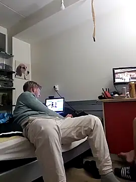 mikeythebestsucker online show from October 2025 09:57:02 PM