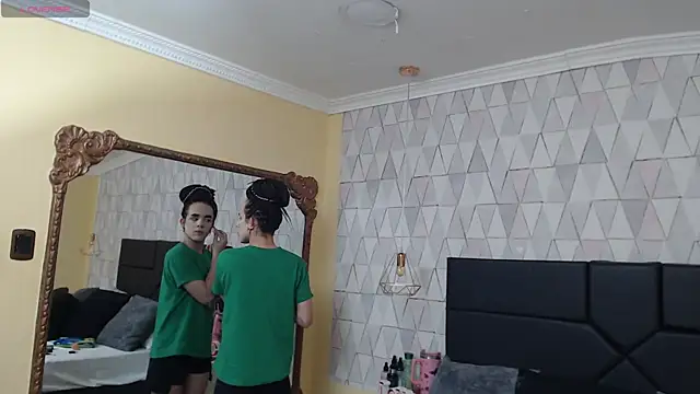 JustinePerry online show from March 2025 04:24:02 AM