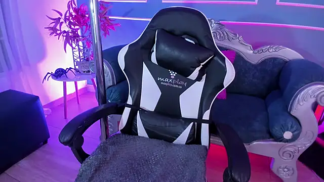 Red star8 online show from February 2026 11:29:01 AM