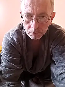 BesterJunge45 online show from February 2025 12:17:02 PM