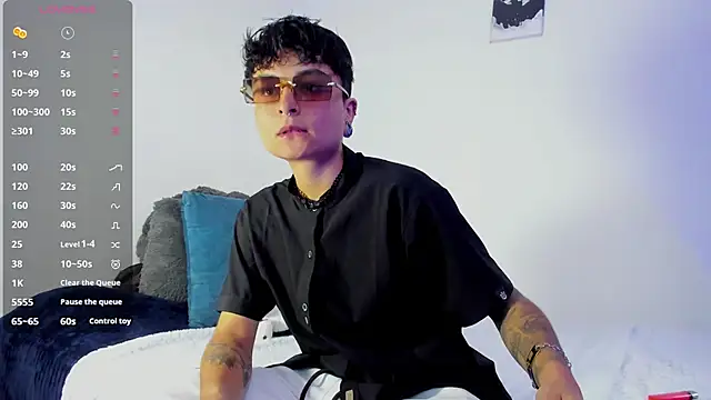 Snapshot of ZuryRamirez_ chatting on December 2024 05:57:02 PM ZuryRamirez online show from December 2024 05:57:02 PM