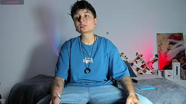Snapshot of ZuryRamirez_ chatting on March 2025 11:31:01 PM ZuryRamirez online show from March 2025 11:31:01 PM