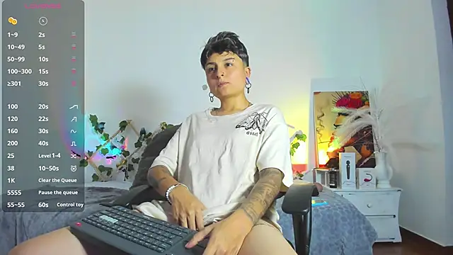 Snapshot of ZuryRamirez_ chatting on March 2025 08:00:02 PM ZuryRamirez online show from March 2025 08:00:02 PM